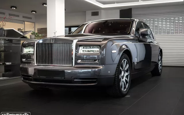 Rolls Royce Phantom 6.8 V12