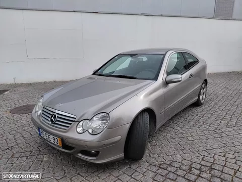Mercedes-Benz C 220