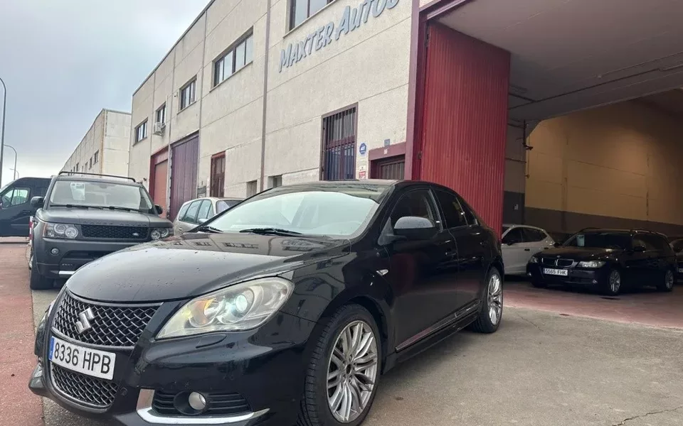 SUZUKI Kizashi Kizashi 2.4 Sport 4x4 CVT