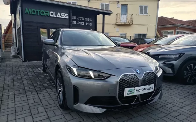 BMW i4 eDrive35