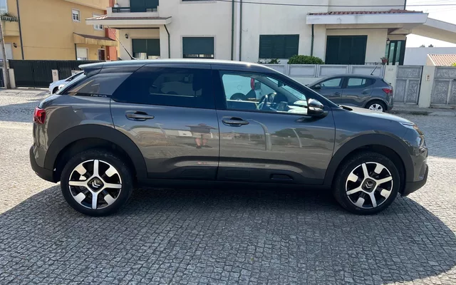 Citroën C4 Cactus 1.2 PureTech Shine