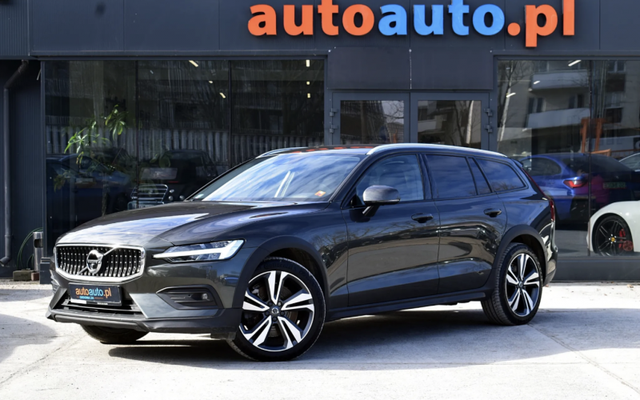 Volvo V60 2020