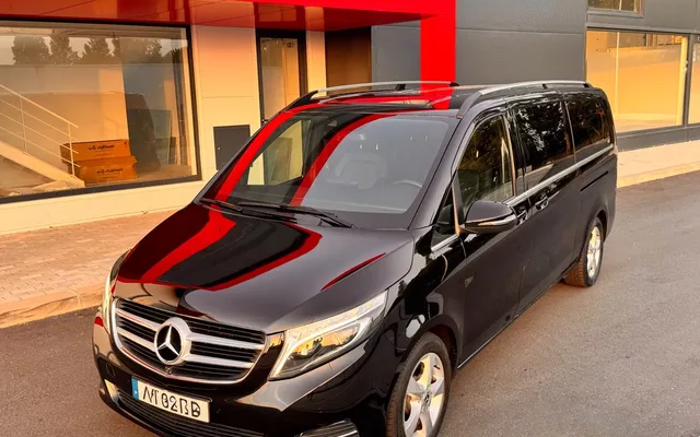 Mercedes-Benz V 250 BlueTEC Longo Avantgarde