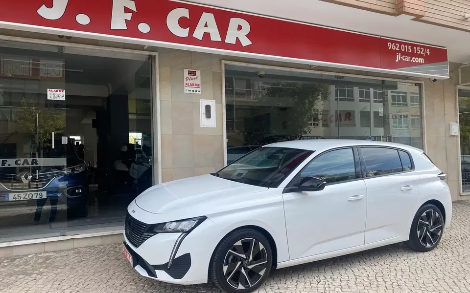 Peugeot 308 PureTech 130 GPF EAT8 Stop & Start Allure Pack