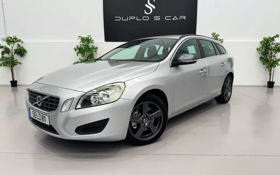 Volvo V60 2.0 D3 Momentum