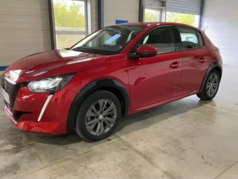 Peugeot e-208
