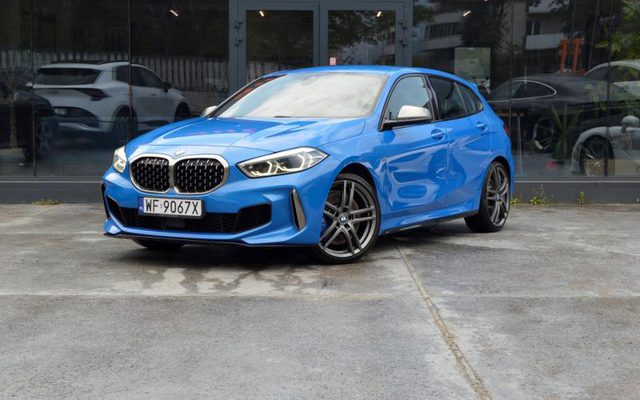 BMW SERIA 1 2019