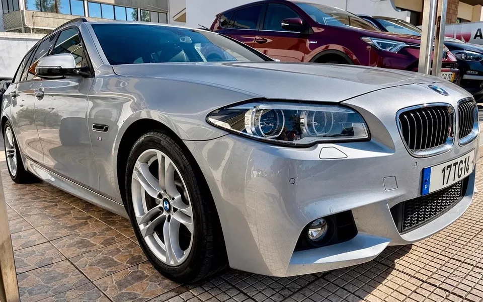 BMW 520 d Pack Desportivo M Auto