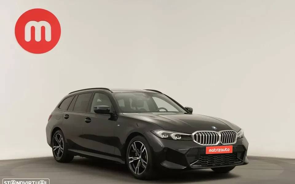 BMW 330 e Edição Desportiva M Auto