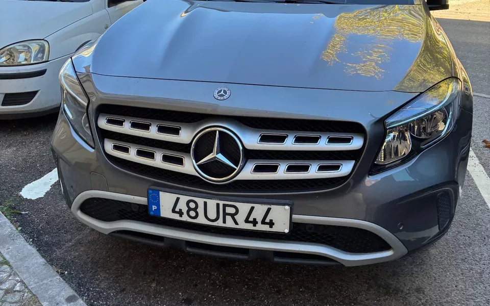 Mercedes-Benz GLA 180 d Style