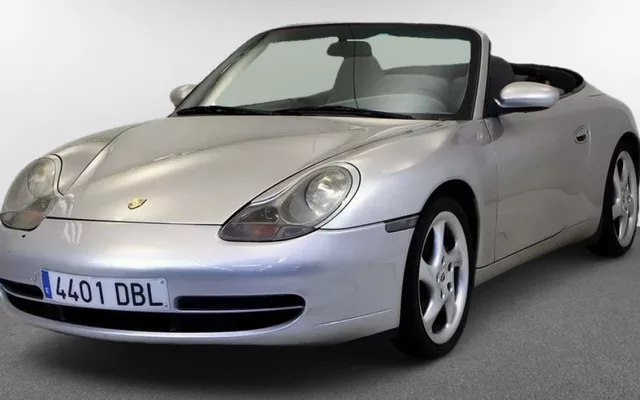 Porsche 911 CARRERA CABRIO 2P
