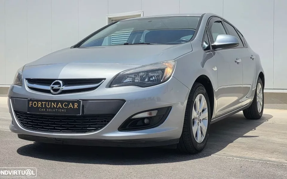 Opel Astra 1.4 T Cosmo S/S