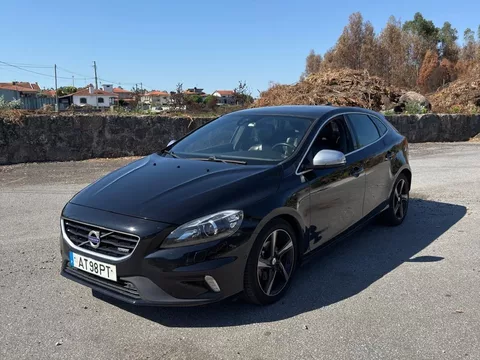 Volvo V40 D2 R Design