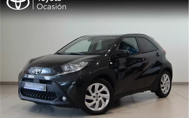 TOYOTA Aygo X Cross Aygo X Cross Play