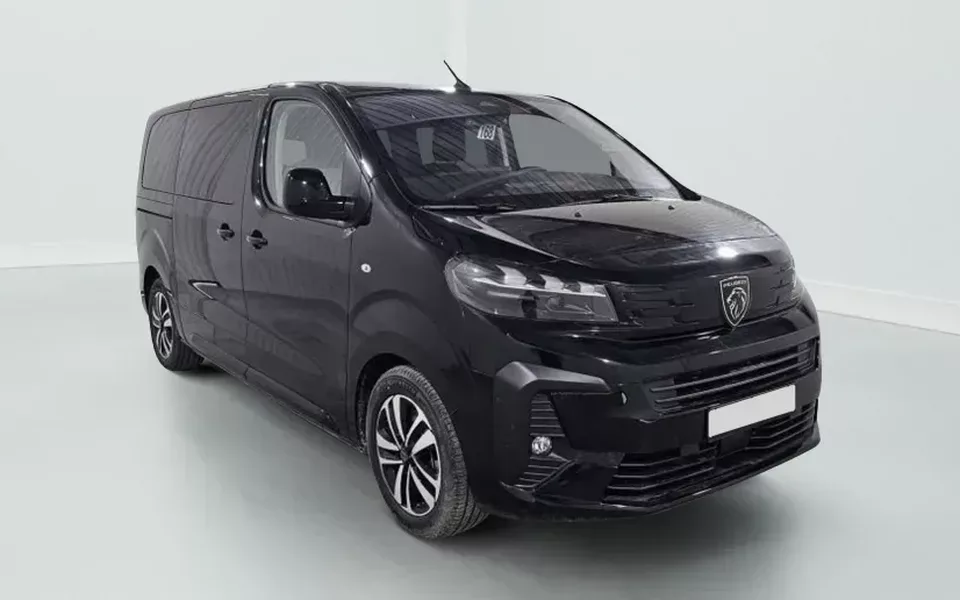 Peugeot Traveller Traveller M Diesel 180 ch Automatique Business Zéro km immatriculé