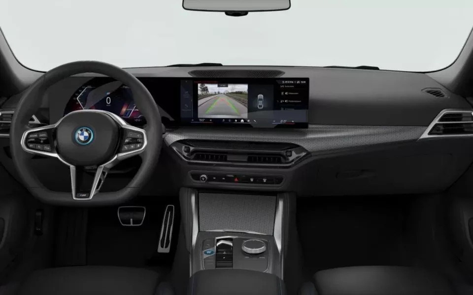 BMW i4 eDrive35