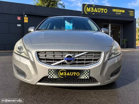 Volvo V60 DRIVe Momentum