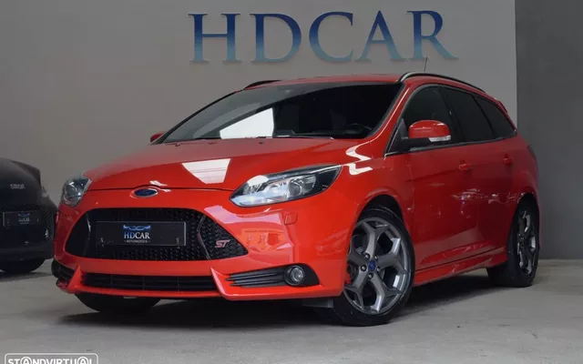 Ford Focus SW 2.0 EcoBoost ST