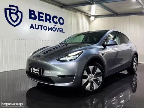 Tesla Model Y Long Range Dual Motor AWD