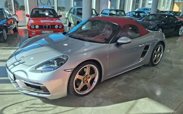 Porsche 718 Boxster