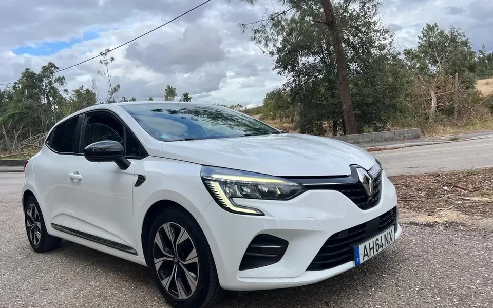 Renault Clio 1.0 TCe Limited Bi-Fuel