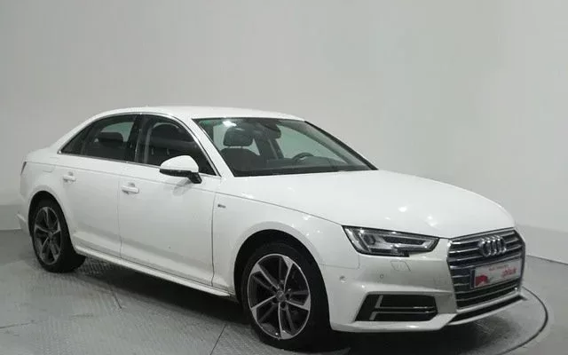 AUDI A4 A4 2.0TDI S line edition S tronic 110kW