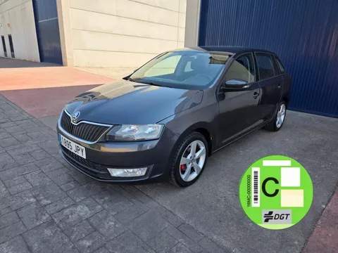 SKODA Rapid Rapid 1.2TSI Active 66kW - 8500€ en Fuenlabrada