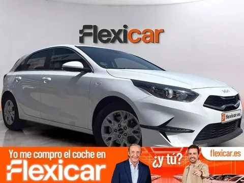 KIA Ceed 1.6 MHEV iMT 100kW (136CV) Drive