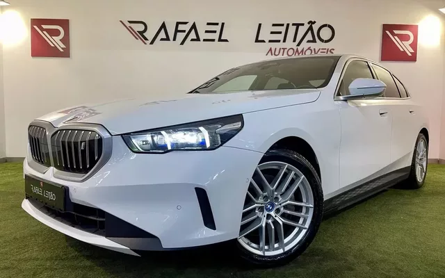 BMW i5 eDrive40
