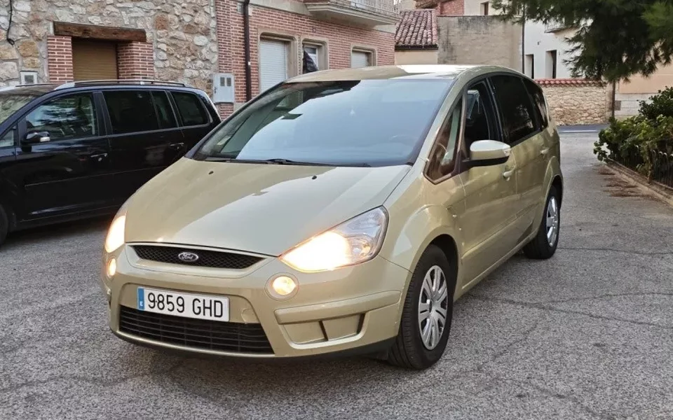 FORD S-Max S-Max 2.0TDCi Titanium