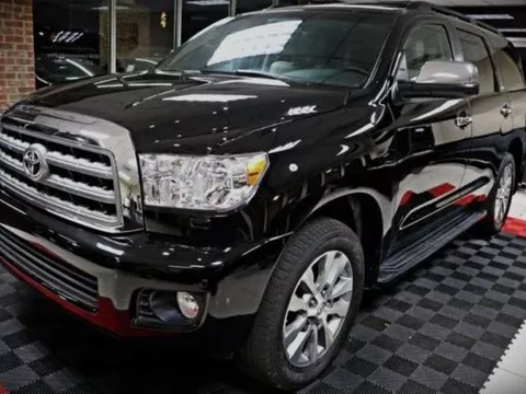 TOYOTA Sequoia 5.7L V8 4WD Limited - 83500€ en Banastas