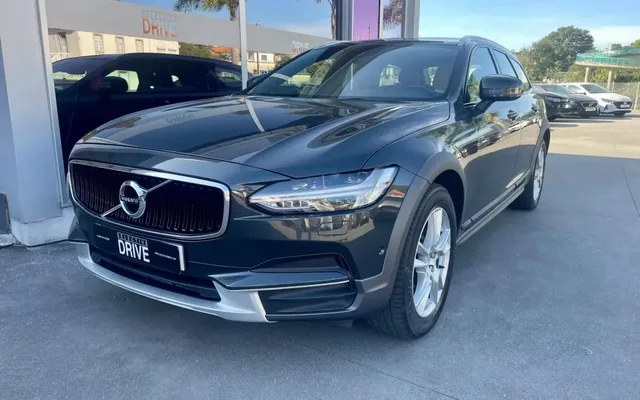 Volvo V90 Cross Country 2.0 D4 AWD