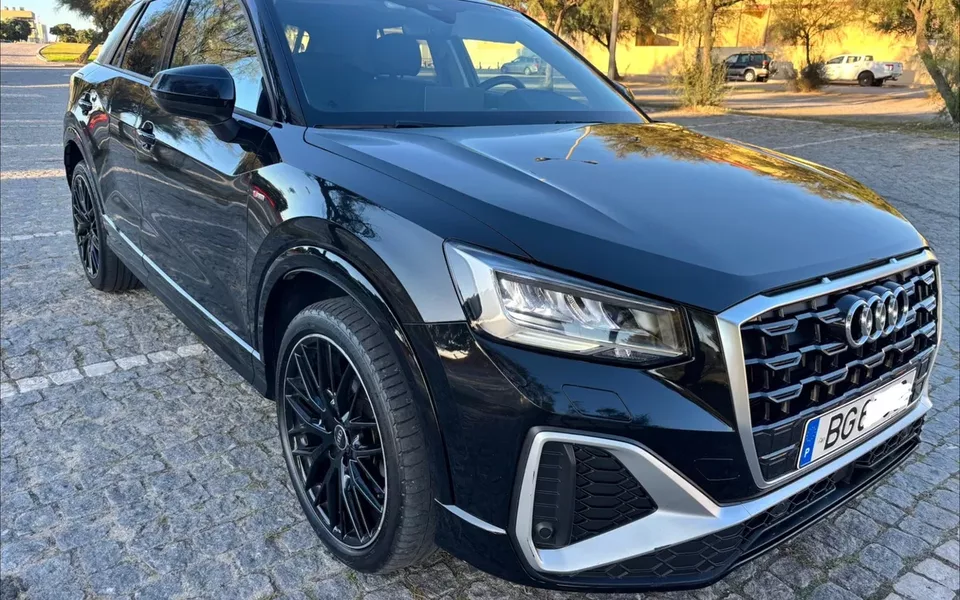 Audi Q2 30 TDI S line S tronic