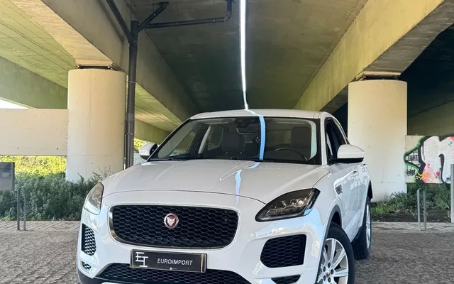 Jaguar E-Pace 2.0 i4D R-Dynamic