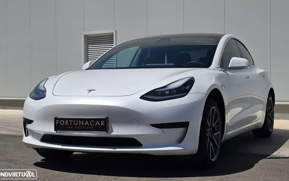 Tesla Model 3 Standard Range Plus RWD