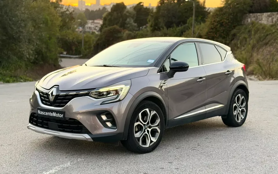 Renault Captur 1.6 E-Tech Plug-In Intens