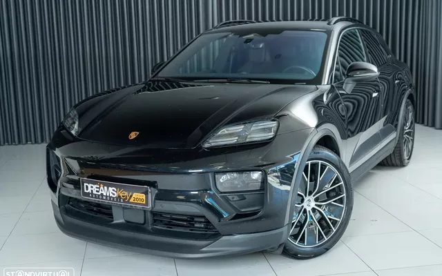 Porsche Macan Electric 4