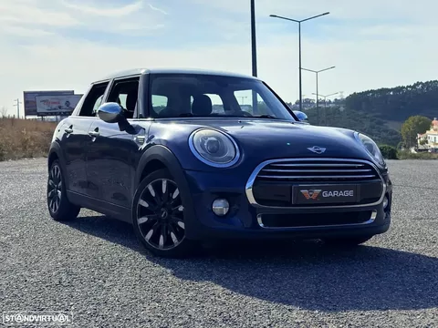 MINI 5 Portas Cooper D Auto