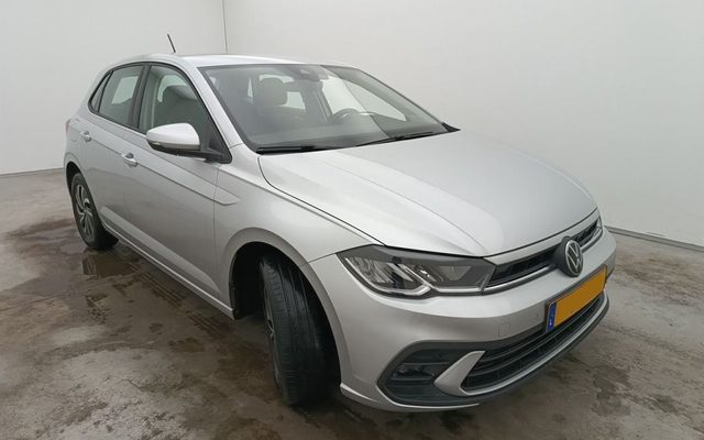 VW Polo Life 1.0 Tsi 95 Ch 80.862 Km ( en arrivage )