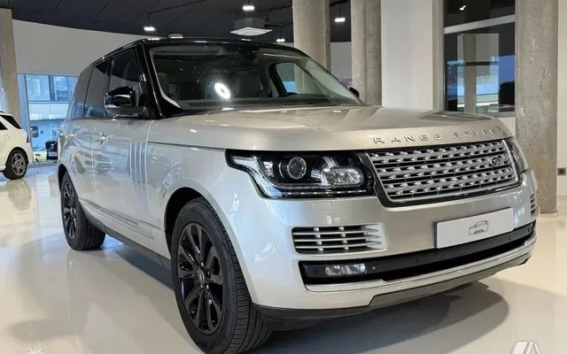 LAND-ROVER Range Rover Range Rover 4.4SDV8 Vogue Aut.