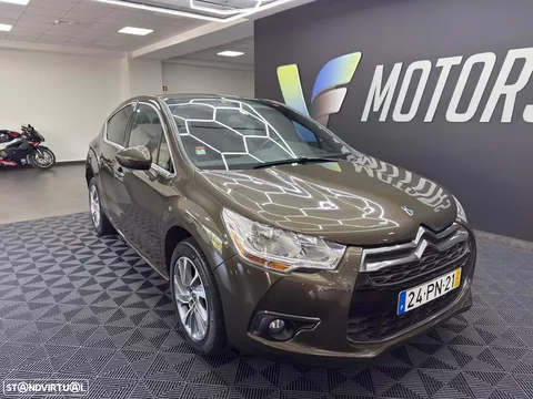 Citroën DS4 1.6 BlueHDi So Chic EAT6 J18