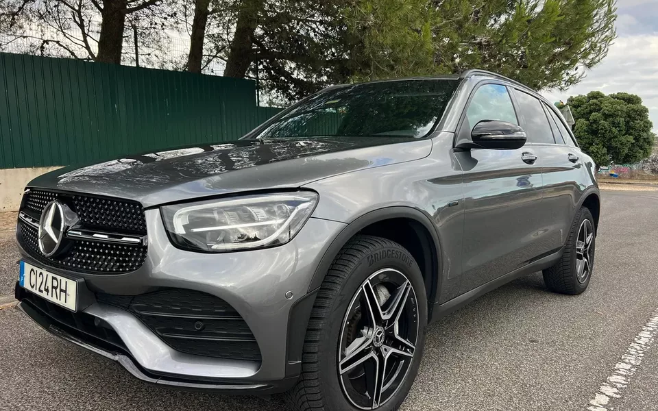 Mercedes-Benz GLC 300 de 4Matic 9G-TRONIC AMG Line Plus