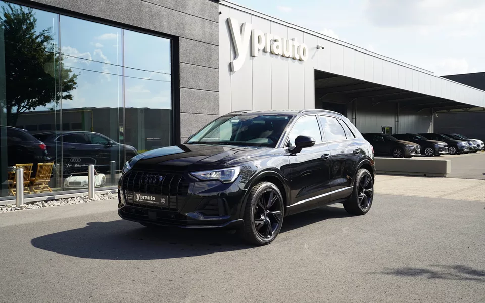 Audi Q3 35TFSI S-Tronic Virtueel dashboard DAB AppleAndroid Cruise LaneAssist Dodehoek navigatie Parkeersensoren