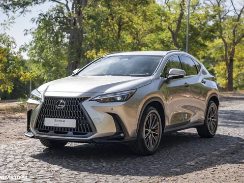 Lexus NX 450h+