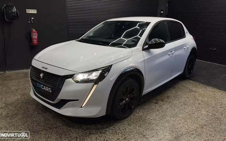 Peugeot e-208 50 kWh Allure Pack