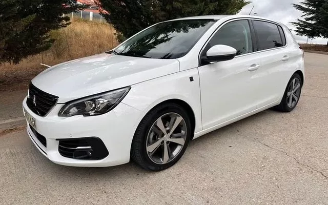 PEUGEOT 308 1.2 T 130 tech edition
