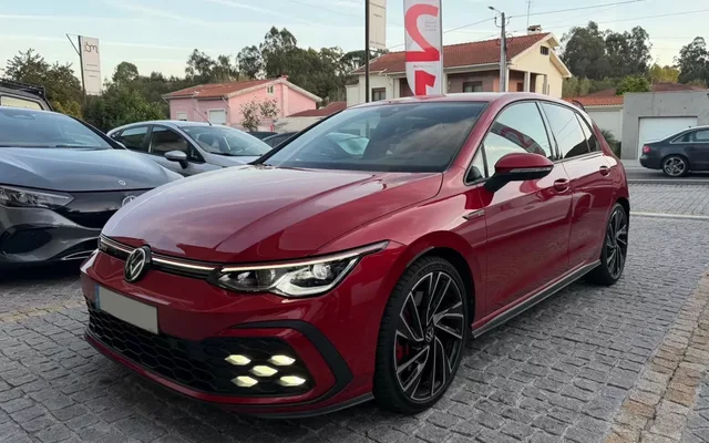 VW Golf 2.0 TSI GTI DSG Performance
