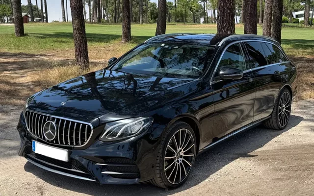 Mercedes-Benz E 220 d 9G-TRONIC AMG Line