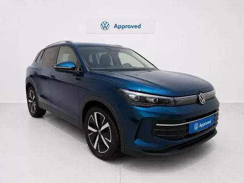 VOLKSWAGEN Tiguan Tiguan 2.0TDI Más DSG 110kW - 38800€ en Caceres