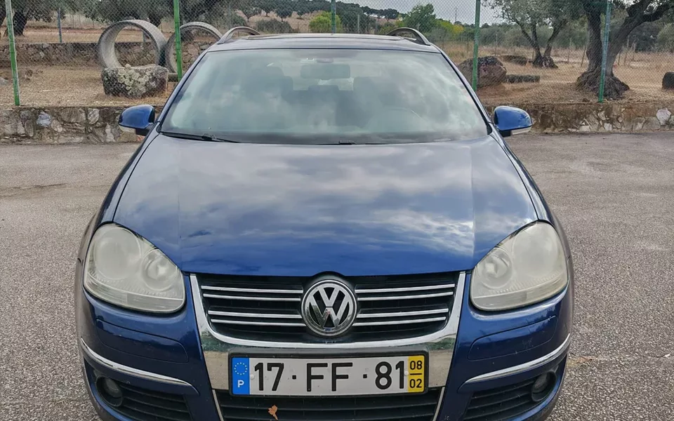 VW Golf Variant 1.9 TDi DPF Tren Pack
